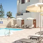 Hotiday Mazzaforno Ξενοδοχείο 4*