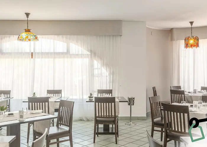 Hotel Hotiday Mazzaforno Cefalù