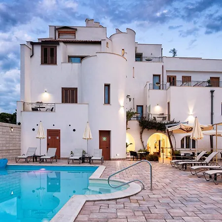 Hotel Hotiday Mazzaforno 4*