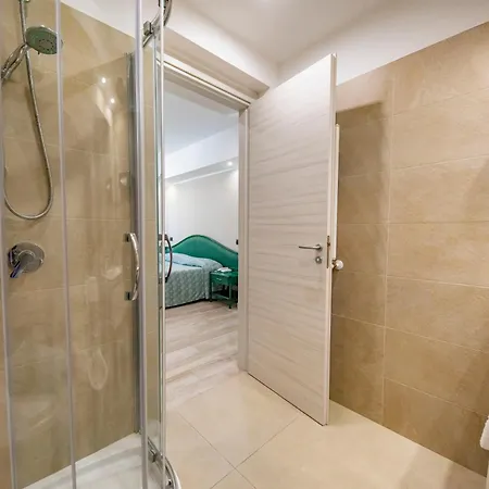 Hotel Hotiday Mazzaforno