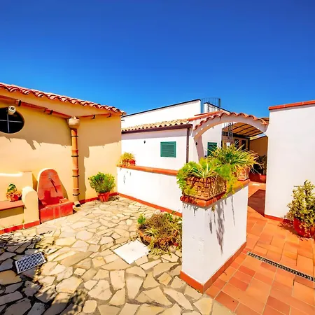 Hotell Hotiday Mazzaforno