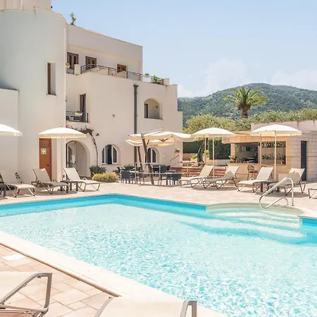 Hotiday Mazzaforno 4* Cefalù